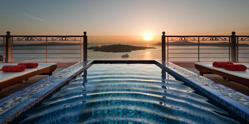 Nefeles Luxury Suites - 2