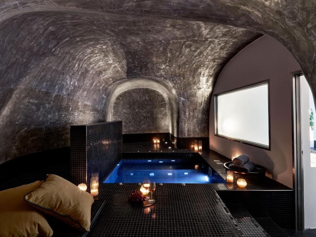 San Antonio Luxury Hotel and Suites - 20