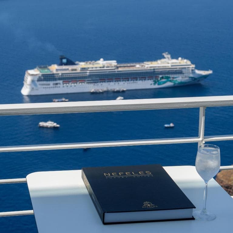 Nefeles Luxury Suites - 20