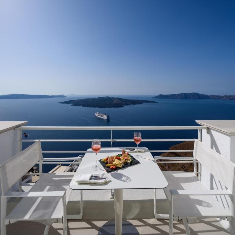 Nefeles Luxury Suites - 22