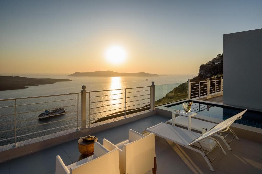 Nefeles Luxury Suites - 8