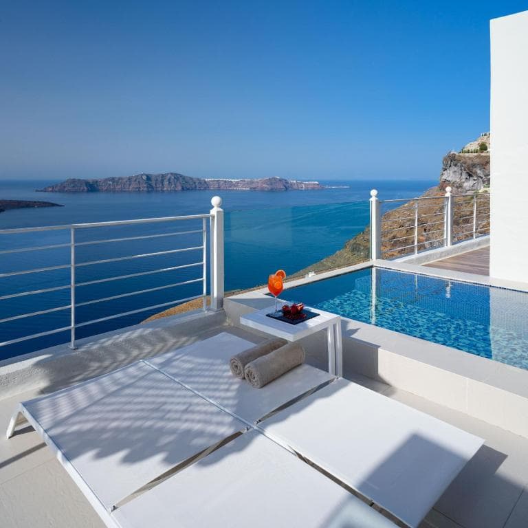 Nefeles Luxury Suites - 14