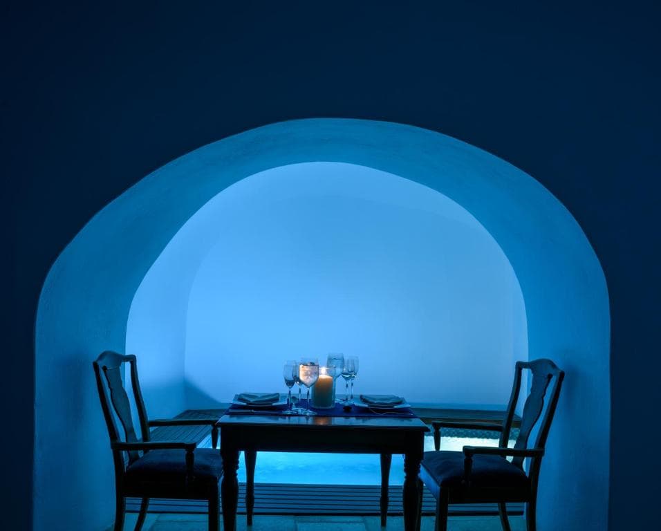 Nefeles Luxury Suites - 4