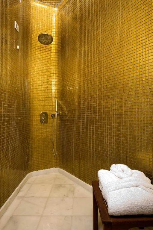 Gold Suites - 26