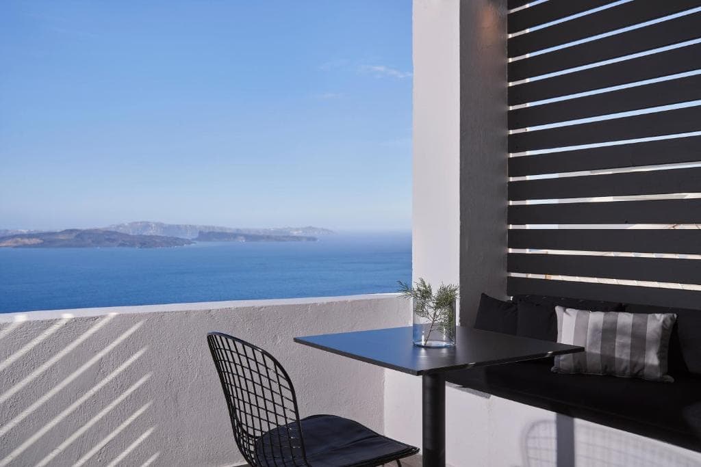 Mr and Mrs White Santorini - 19