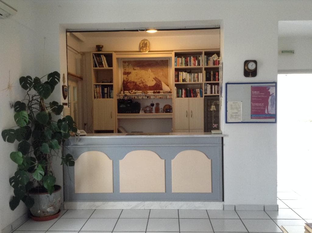 King Thiras Hotel - 13