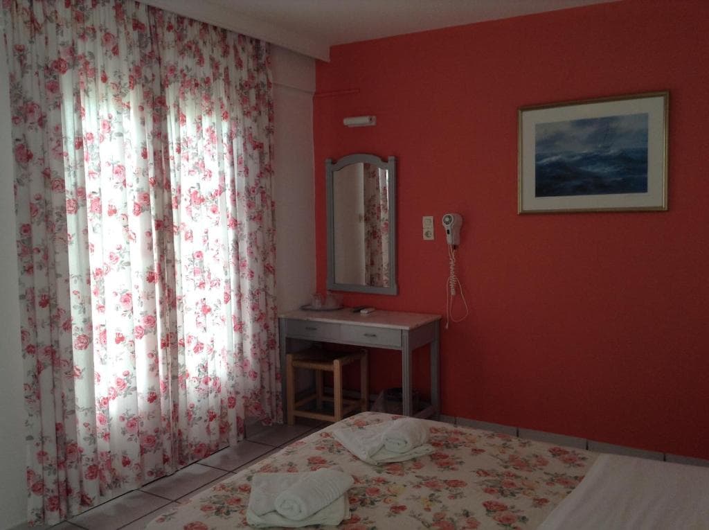 King Thiras Hotel - 24