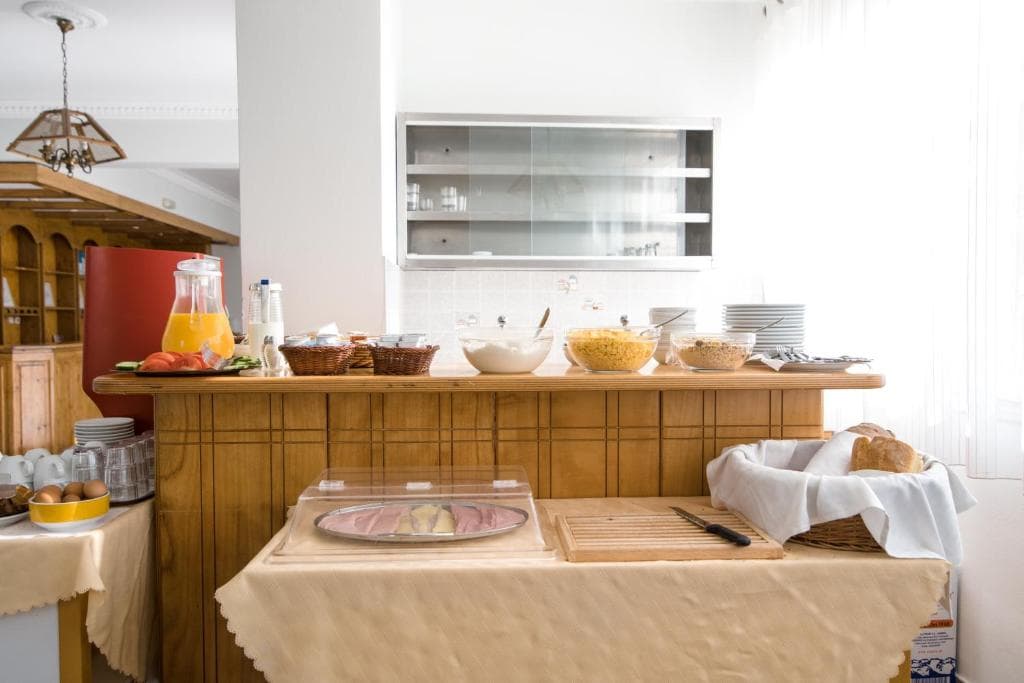 Kamari Blu Boutique Hotel - 4
