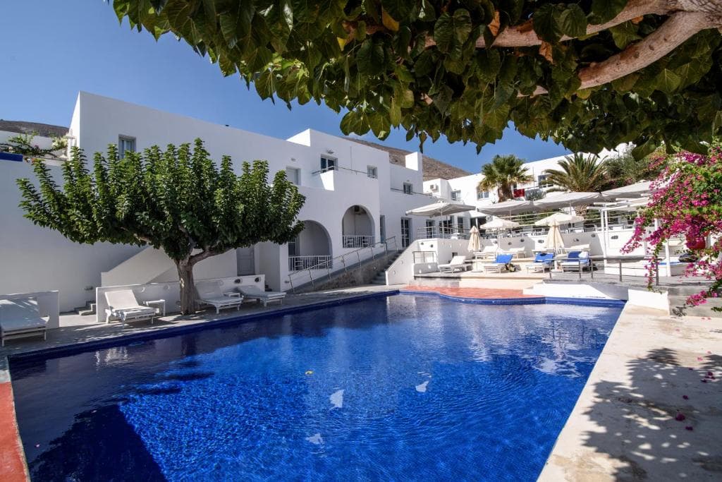 RK Beach Hotel - 3