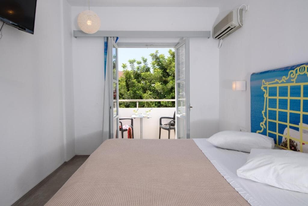 RK Beach Hotel - 10