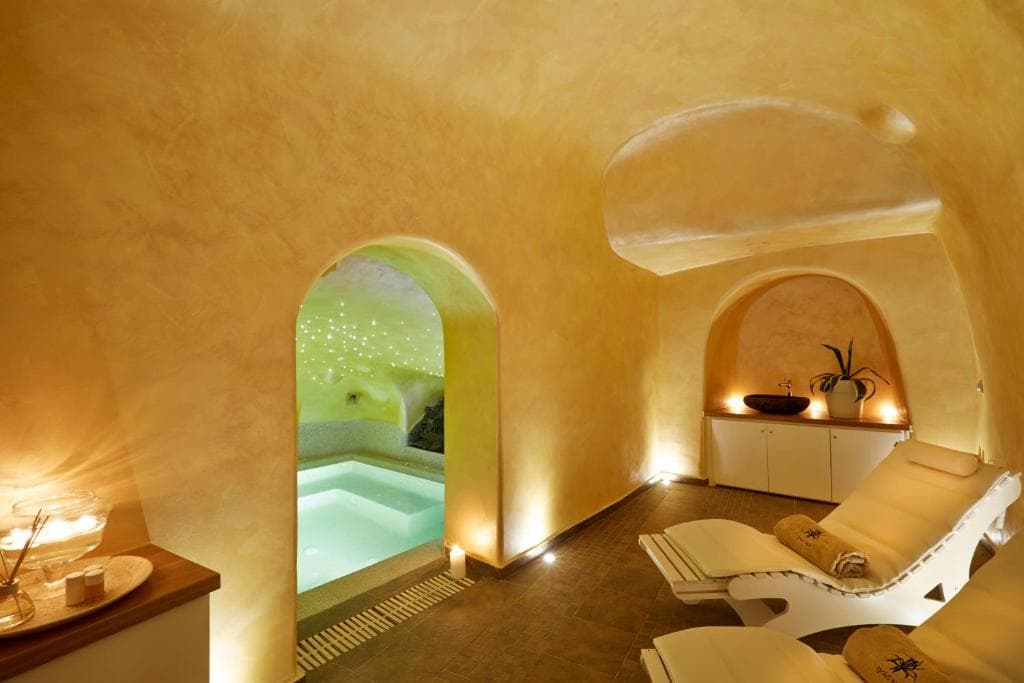 Gold Suites - 16