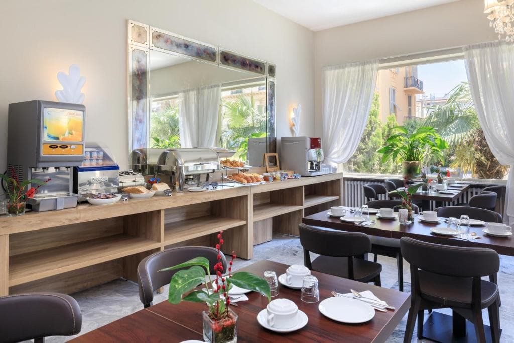 Hotel Locarno - 10