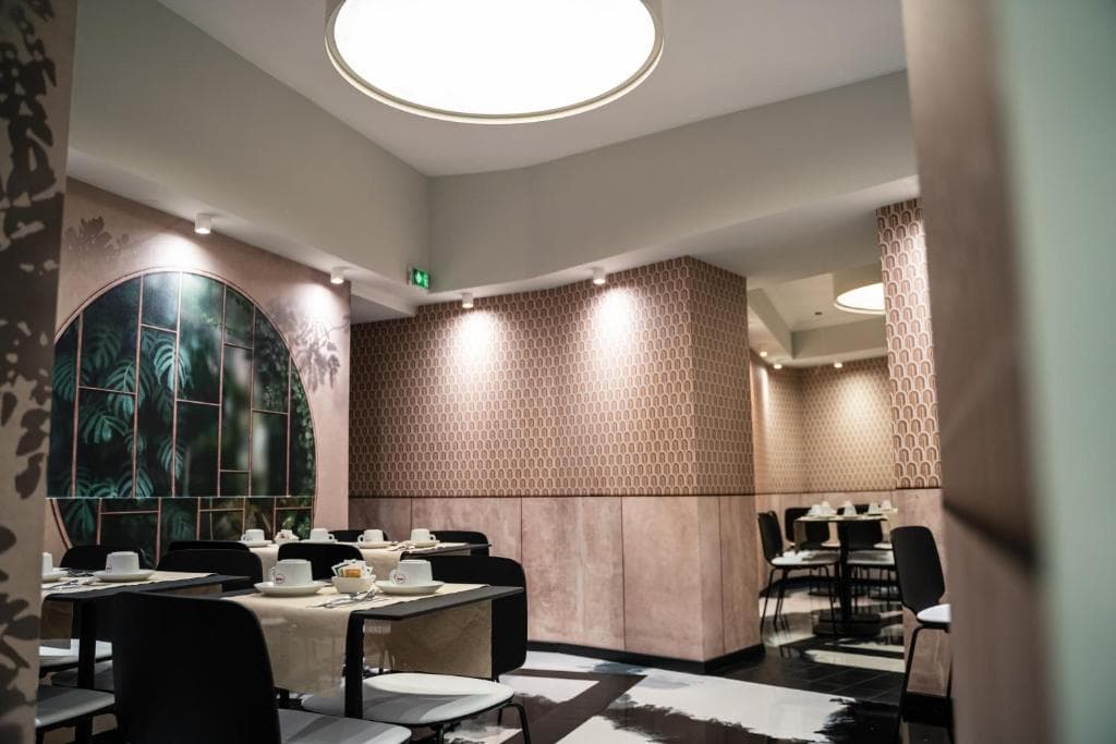 Hotel Univers - 5