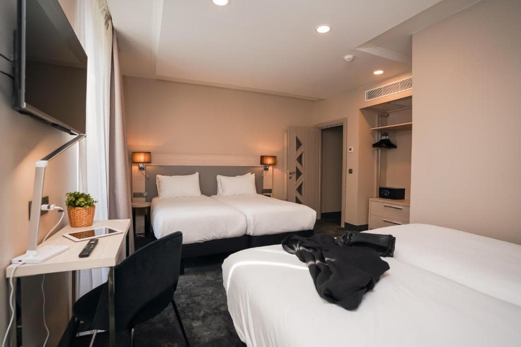 Hotel Univers - 8