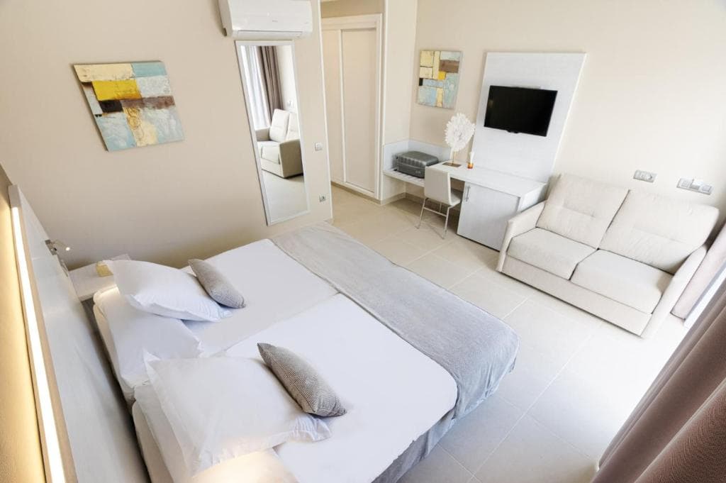 Sanom Beach Resort - 34