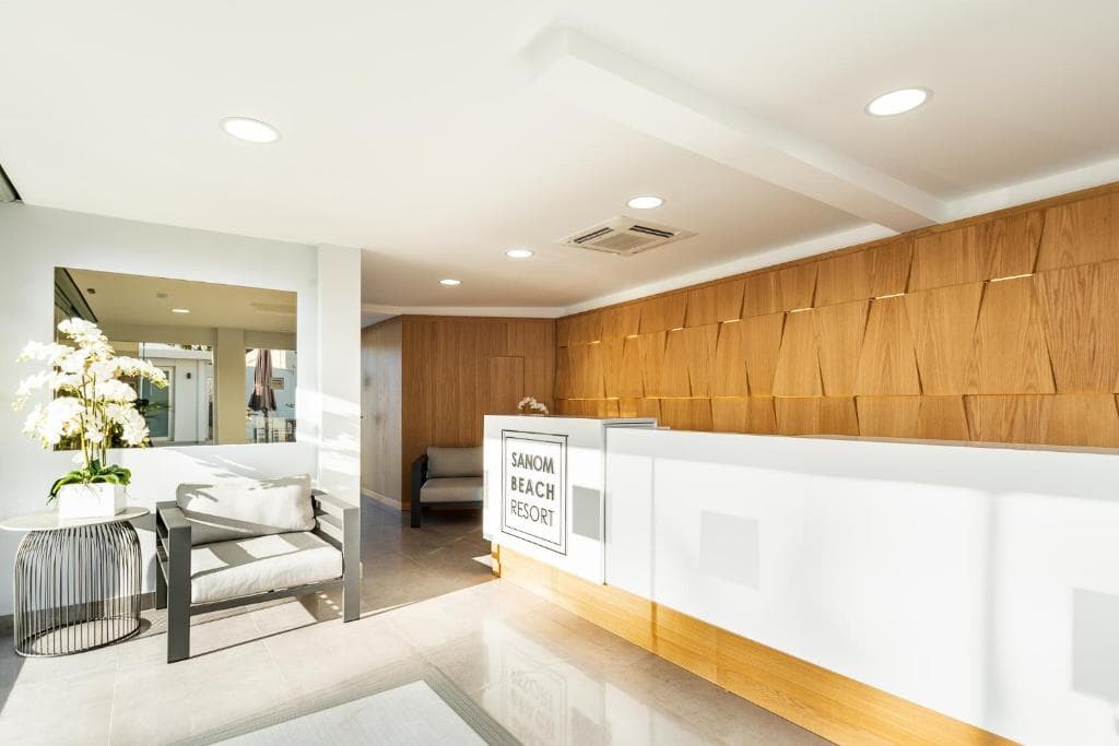 Sanom Beach Resort - 29