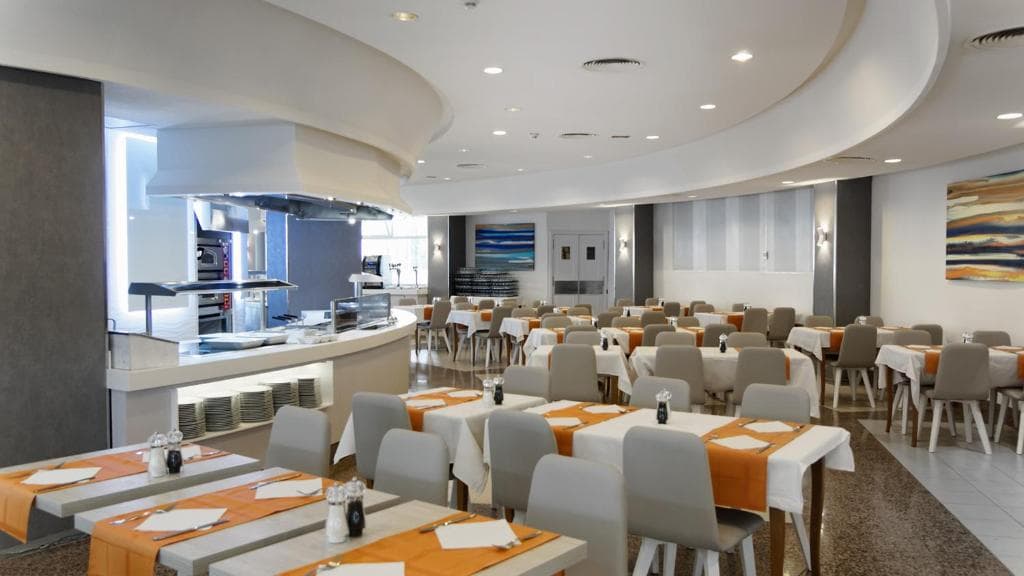 Servatur Waikiki - 36