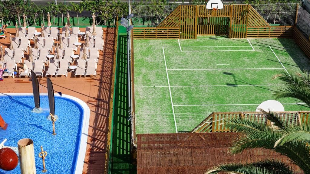 Servatur Waikiki - 11