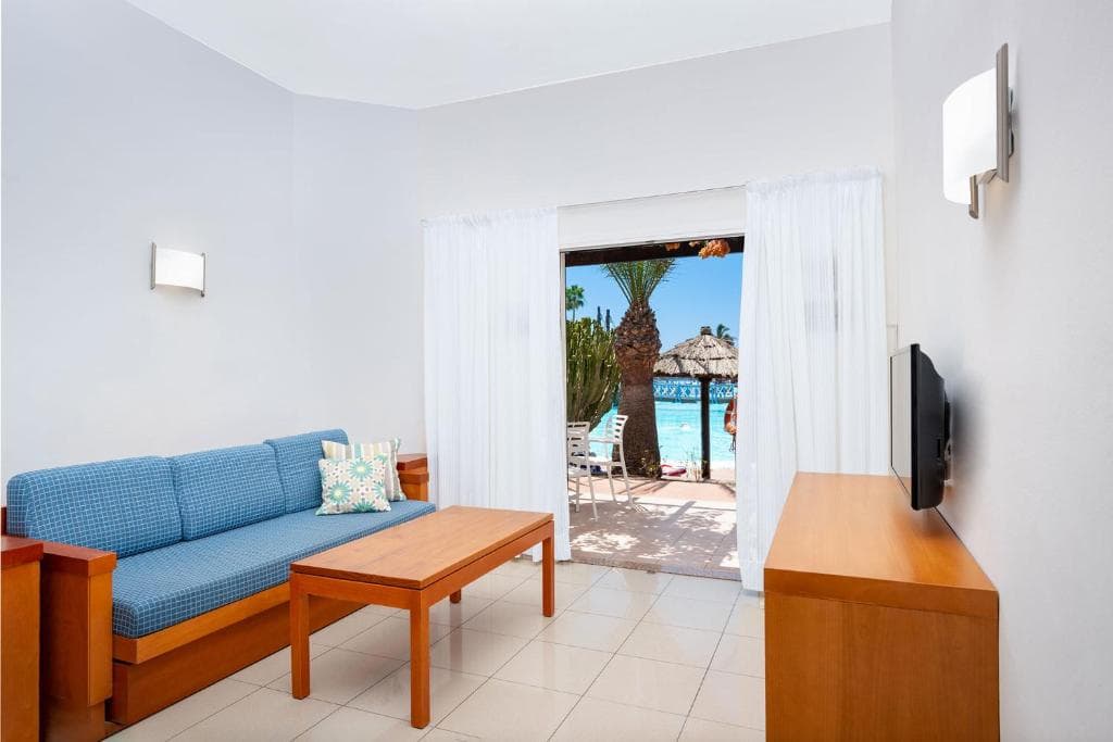 Caybeach Princess - 25