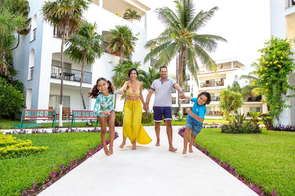Beachscape Kin Ha Villas & Suites - 12