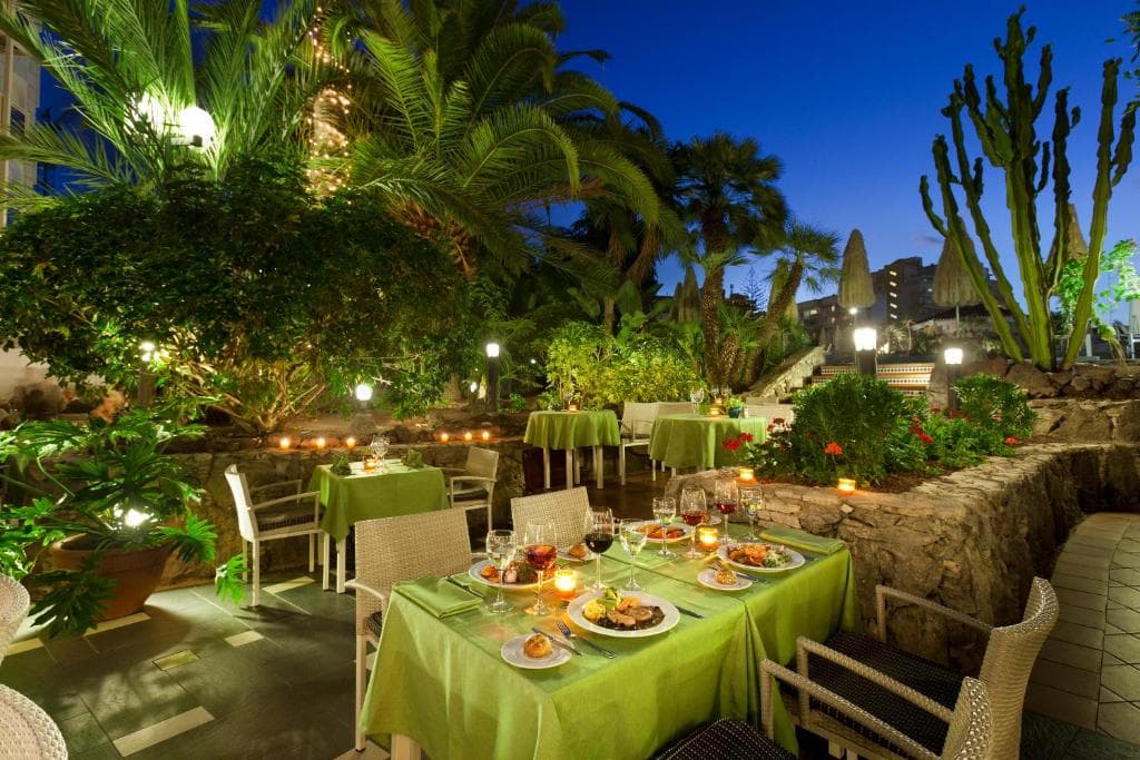 Seaside Sandy Beach - 2