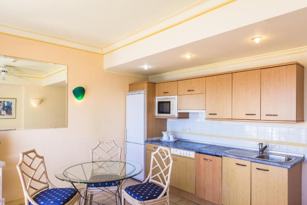 Hotel BlueBay Beach Club - 20