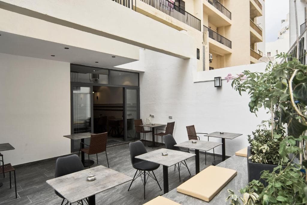 Mr Todd Hotel - 10