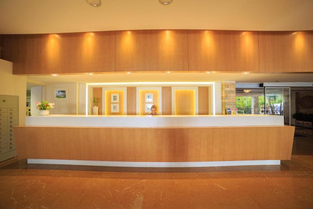 Elea Beach Hotel - 40