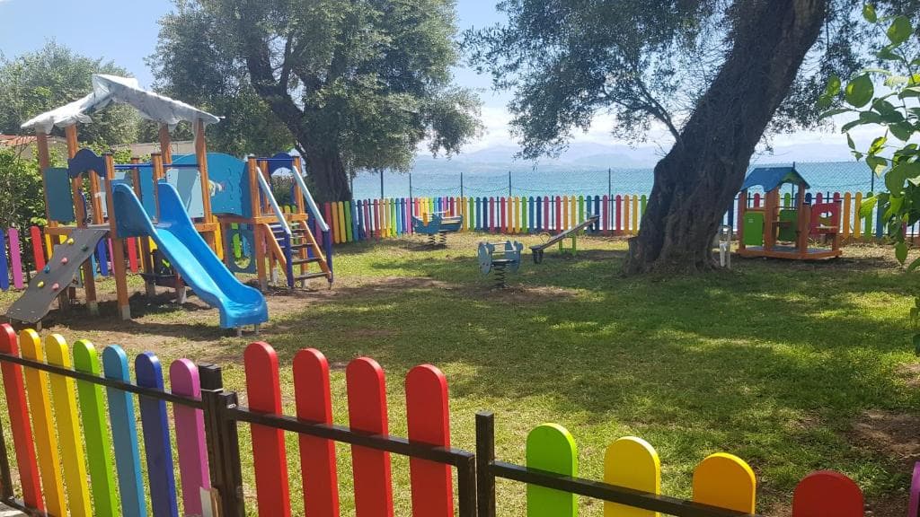 Elea Beach Hotel - 8