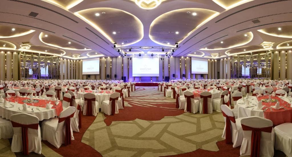 Side Star Elegance Hotel - 16