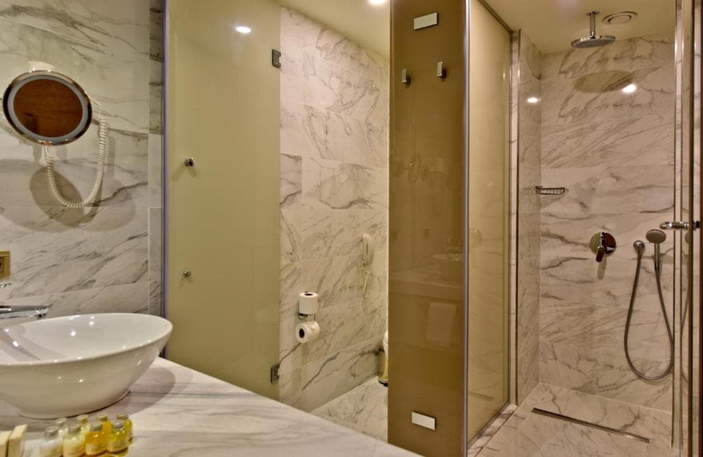 Side Star Elegance Hotel - 2