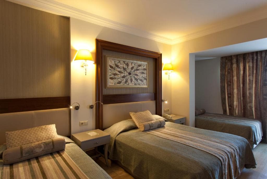 Side Star Resort - 9