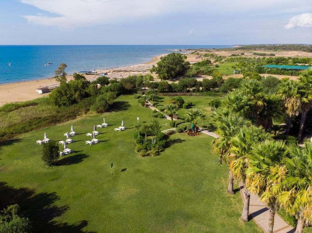 Side Star Resort - 3