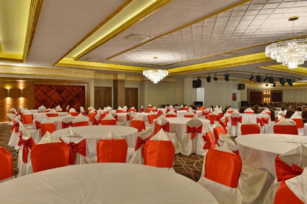 Hotel Side Crown Palace - 31