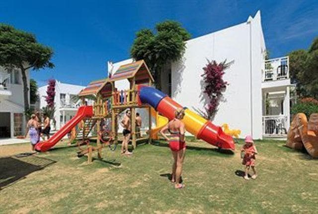 Petunya Beach Resort - 9