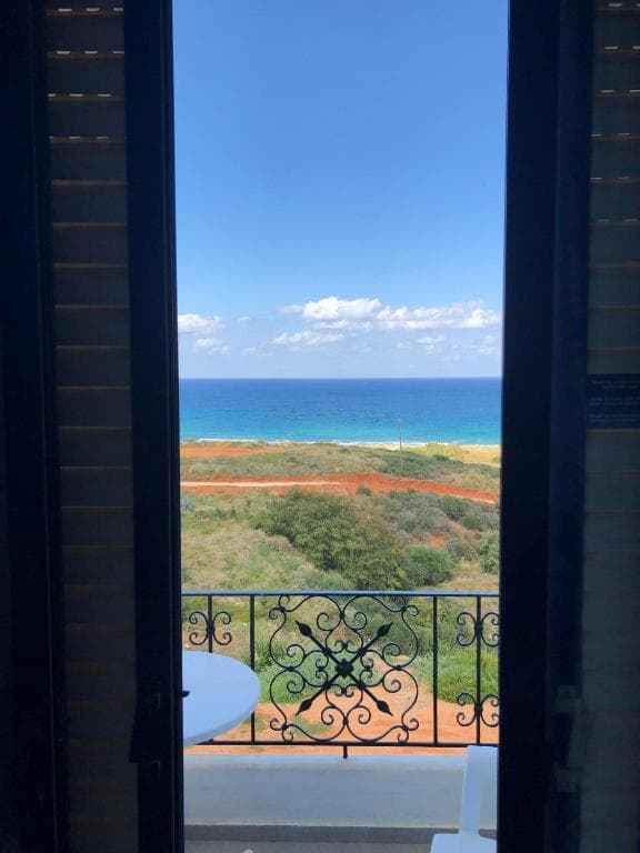 Alexis Hotel - 36