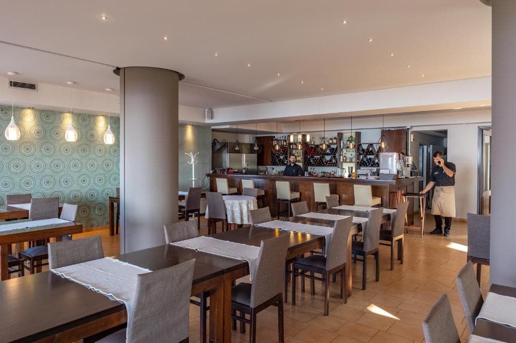 Alexis Hotel - 42