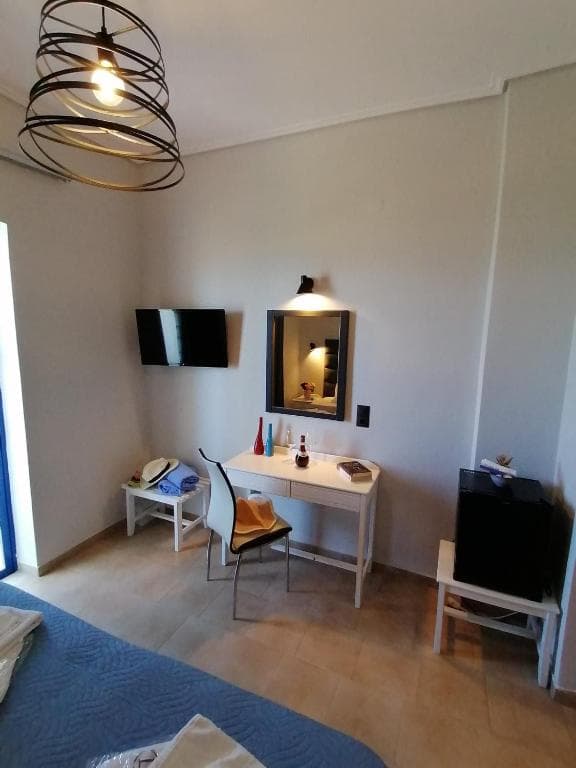 Alexis Hotel - 16