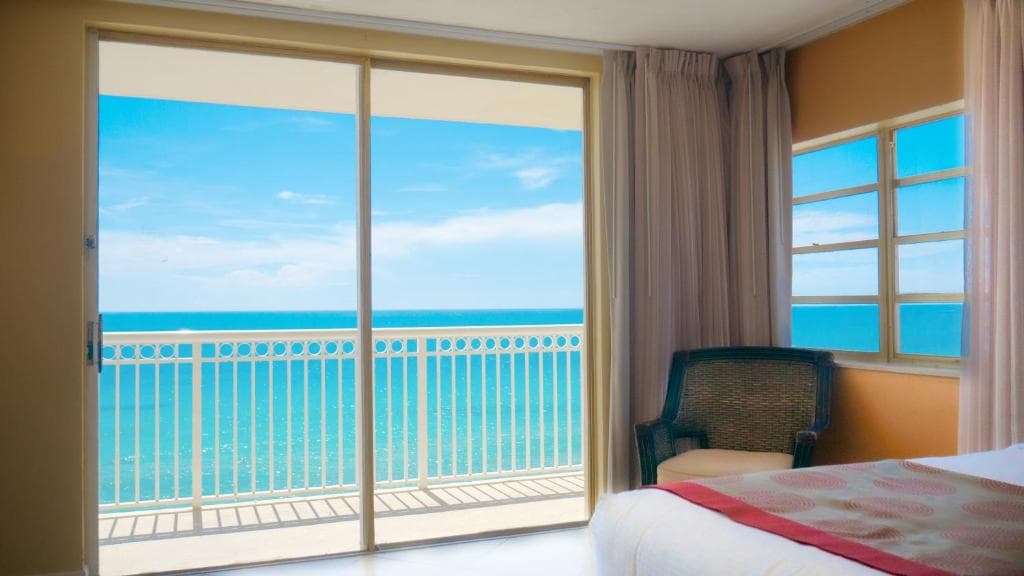 Ramada Plaza Marco Polo Beach Resort - 18