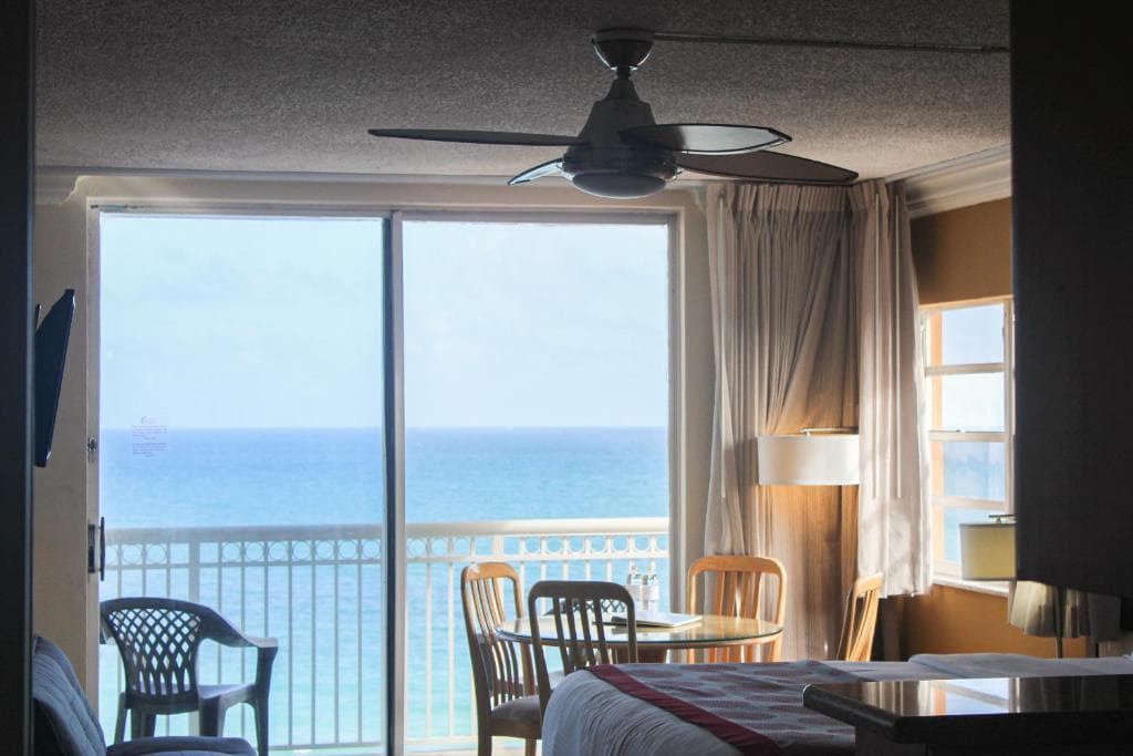 Ramada Plaza Marco Polo Beach Resort - 22