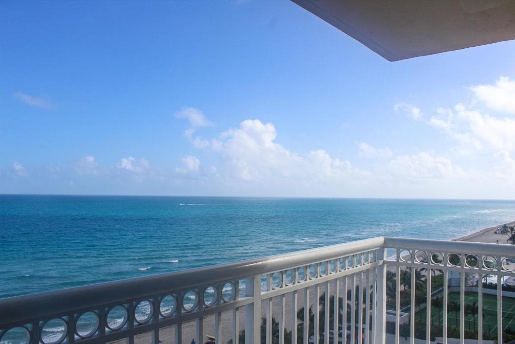 Ramada Plaza Marco Polo Beach Resort - 21