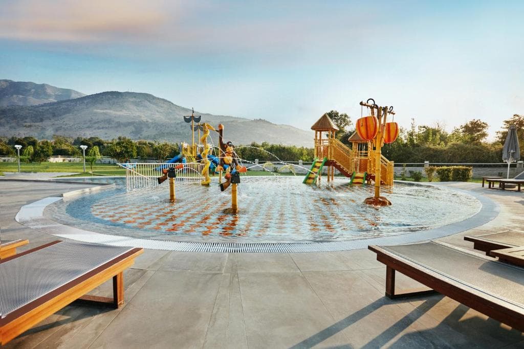 Anna's House Apts - 8