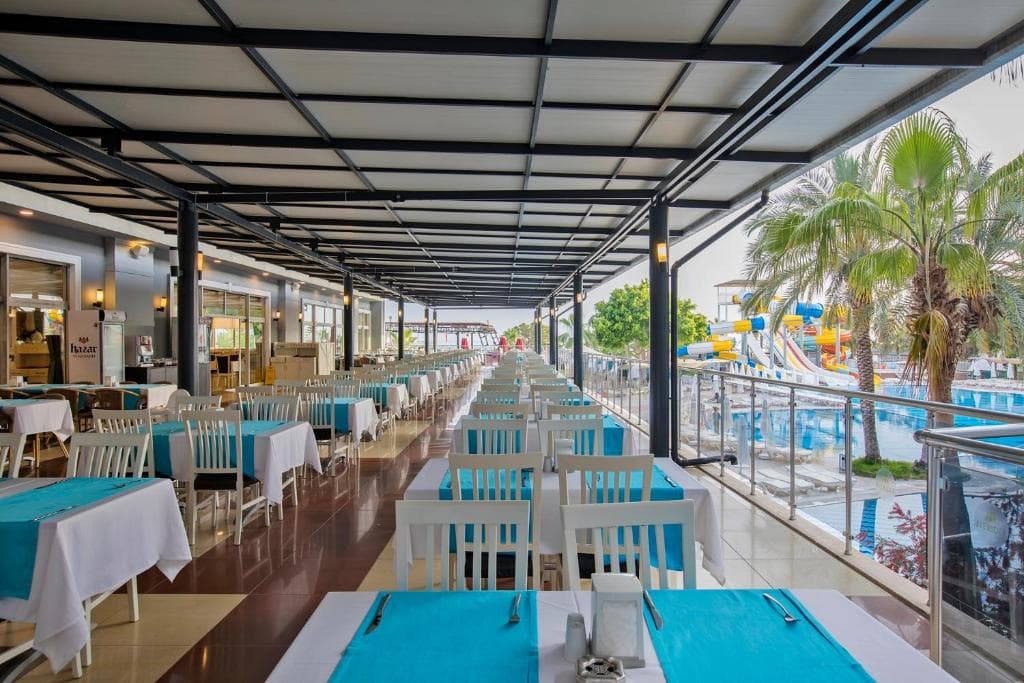Meridia Beach Hotel - 5