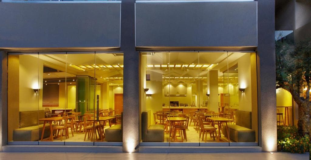 Anna's House Apts - 11