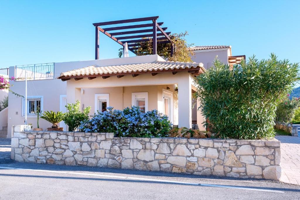 Azure Beach Villas - 28