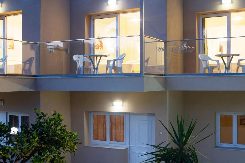 Blue Sky Apartments - 8