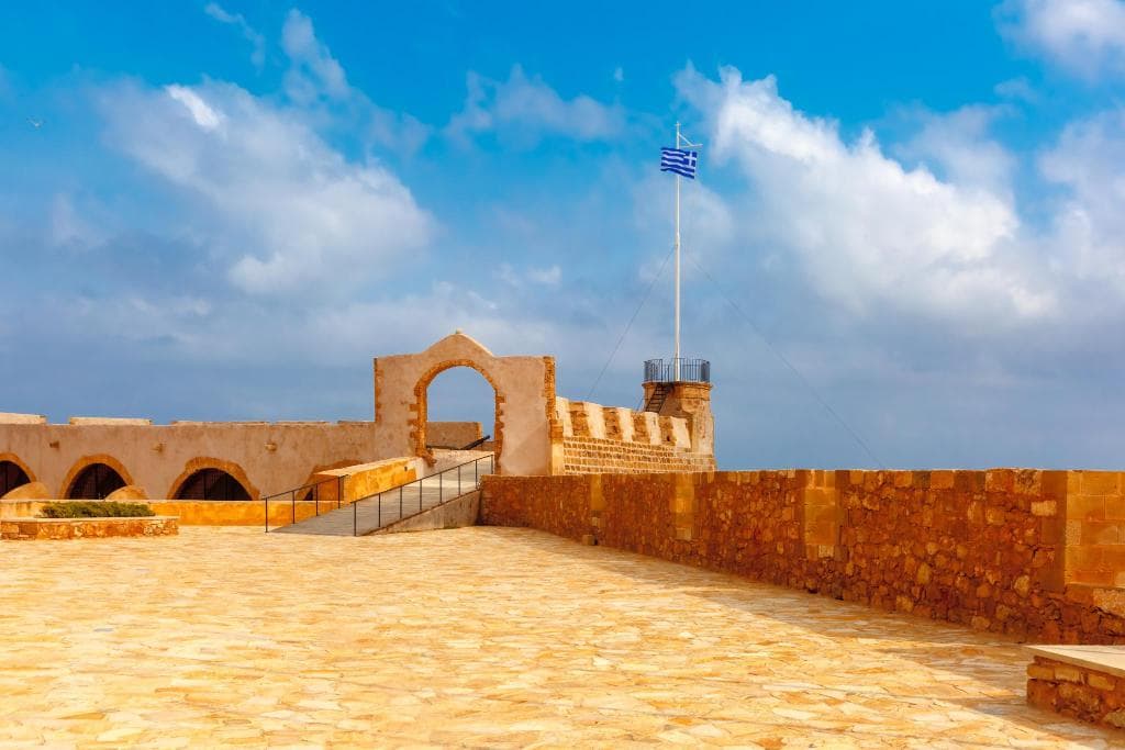 Consolato Boutique - 37