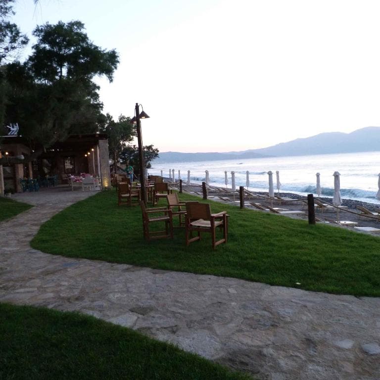 Azure Beach Villas - 39