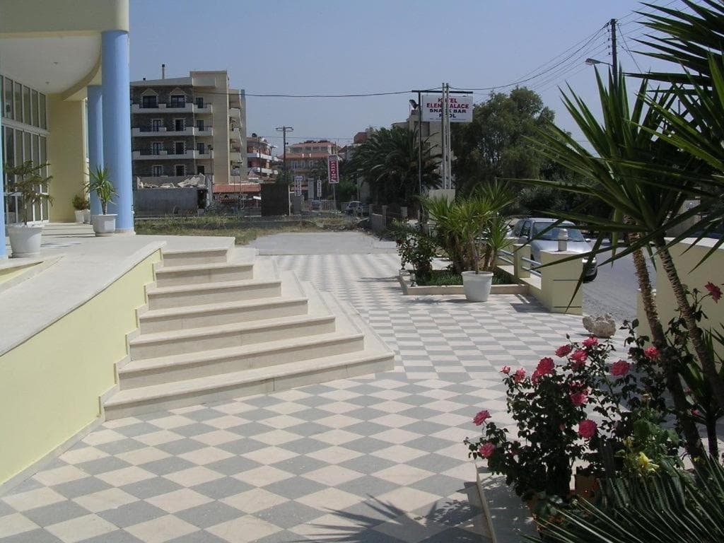 Hotel Eleni Palace - 9