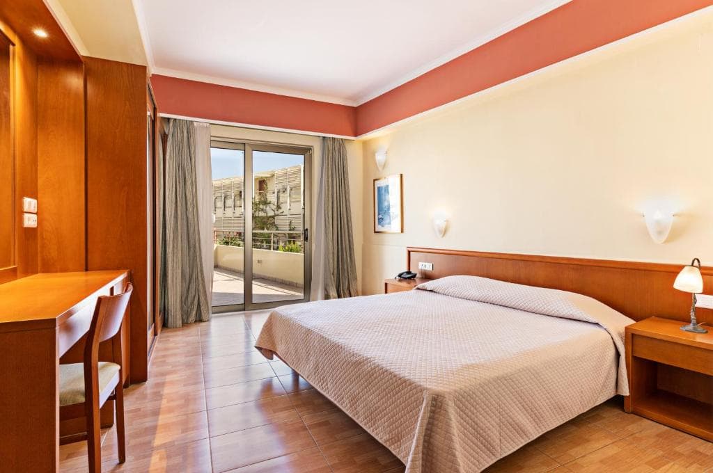 Hydramis Palace - 13